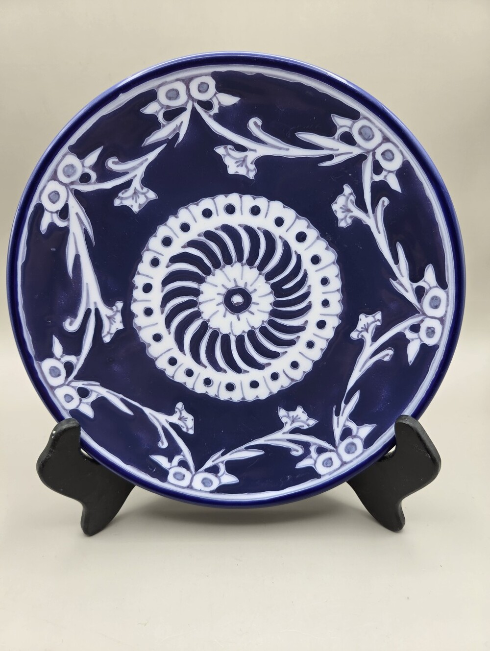 MS Souk Tunisia, Hand Painted Navy Blue & White Decorative Pottery Plate